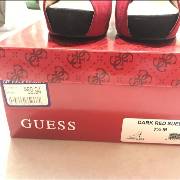 GUESS woman's tricolor suede pumps - Picture 2 of 7